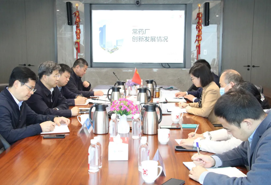 常州市总工会主席方国强一行赴十博体育进行调研